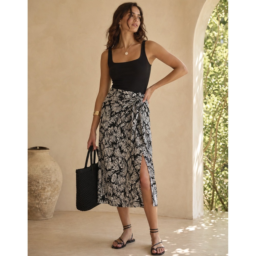 2/$30 Lulu's Faux Wrap Midi Skirt XL Floral Tropical Slit Beachy Resort